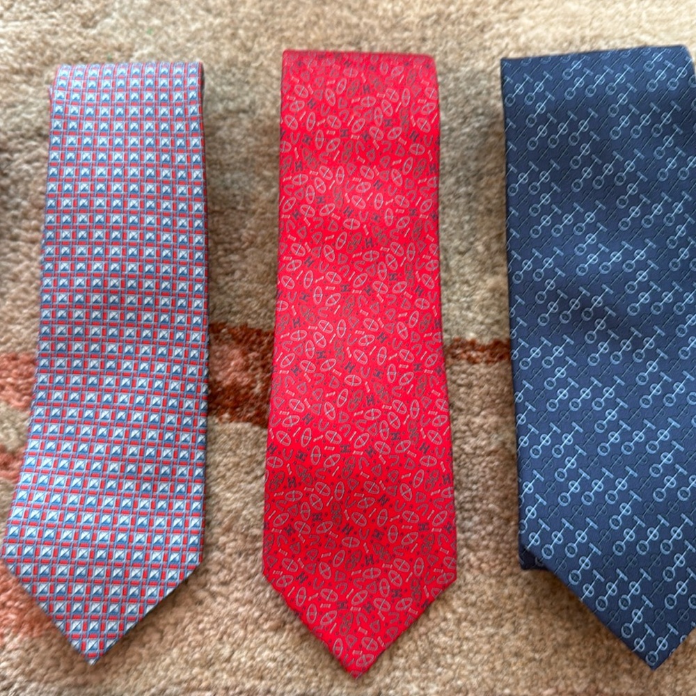 Hermes 100% Silk Infinity Logo Pattern Tie Sky Red Made In France